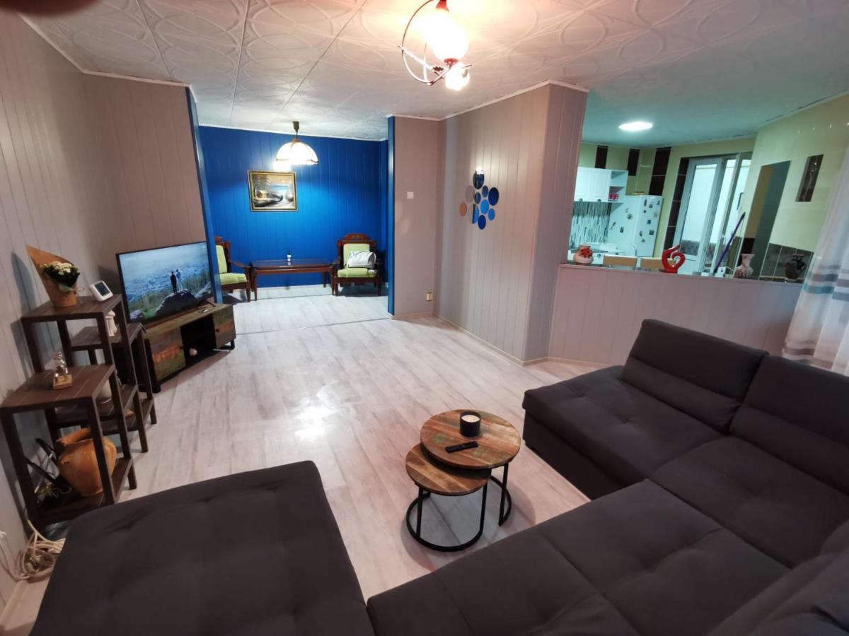 Noah Apartment *